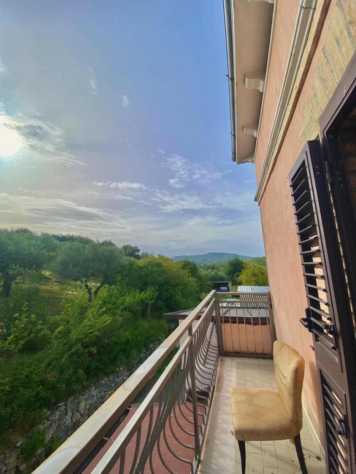 Alloggio Intero In Casa Contadina Nel Verde Ai Piedi Della Majella - Agricasa Caprafico Casoli  Esterno foto